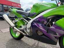 Kawasaki ZX-9R  