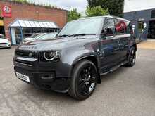 Land Rover Defender 110 D300 MHEV X-Dynamic HSE 