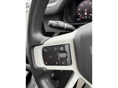 3.0 D300 MHEV X-Dynamic HSE SUV 5dr Diesel Auto 4WD Euro 6 (s/s) (300 ps)