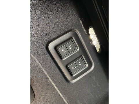 3.0 D300 MHEV X-Dynamic HSE SUV 5dr Diesel Auto 4WD Euro 6 (s/s) (300 ps)