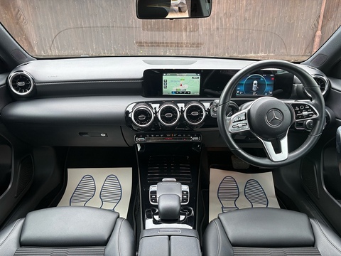 1.5 A180d Sport Hatchback 5dr Diesel 7G-DCT Euro 6 (s/s) (116 ps)