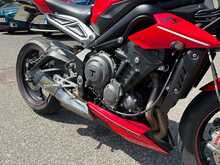Triumph Street Triple 765 RS 