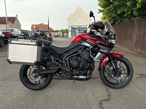 800 XRT Adventure Petrol Manual Euro 4 (95 ps)