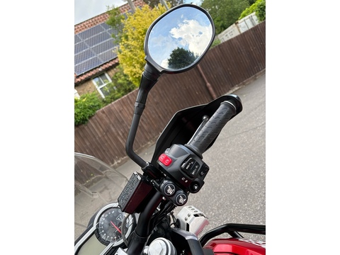 800 XRT Adventure Petrol Manual Euro 4 (95 ps)