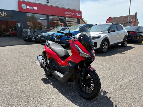 125 Scooter Petrol CVT Euro 5 (9 ps)