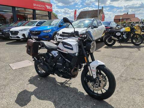 STR 650 Petrol