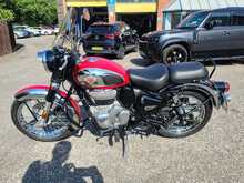 Royal Enfield Classic 350  