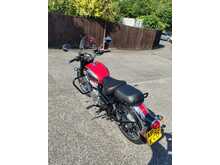 Royal Enfield Classic 350  