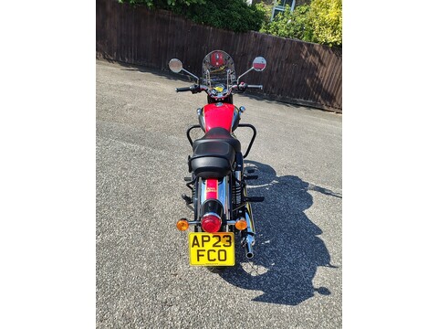 Roadster/Retro 0.0 Manual Petrol