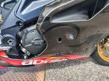 Aprilia RSV 1000  