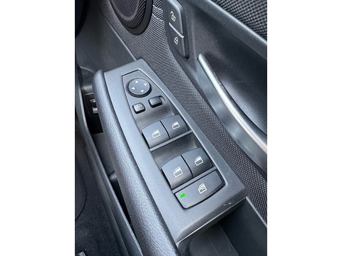 218i Sport 2.0 4dr MPV Automatic Petrol