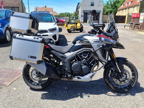 VX ADVENTURE 1002 MANUAL PETROL