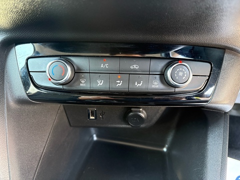 1.2 Turbo SE Hatchback 5dr Petrol Auto Euro 6 (s/s) (100 ps)