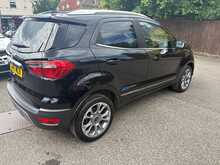 Ford EcoSport T EcoBoost Titanium 