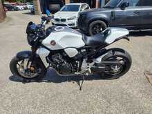 Honda CB1000R  