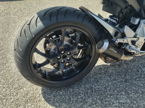 Naked 0.0 Manual Petrol