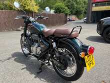 Royal Enfield Classic 350  