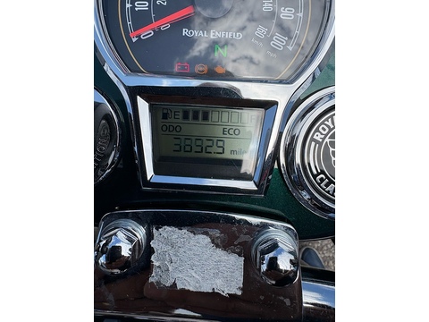 350 Roadster/Retro Petrol Manual Euro 5 (20 ps)