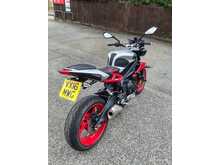 Triumph Street Triple 675 RX 