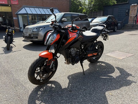  Naked 0.0 Manual Petrol