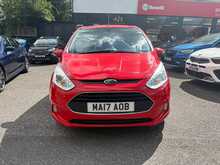 Ford B-Max Zetec Navigator 