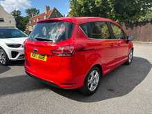 Ford B-Max Zetec Navigator 