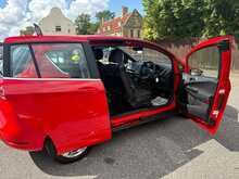 Ford B-Max Zetec Navigator 
