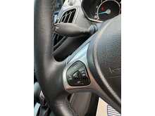 Ford B-Max Zetec Navigator 