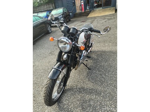 865 Roadster/Retro Petrol Manual