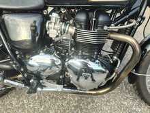 Triumph Bonneville T100 865 
