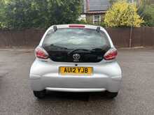 Toyota AYGO VVT-i Ice 