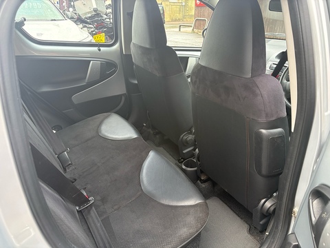 1.0 VVT-i Ice Hatchback 5dr Petrol Manual Euro 5 (67 ps)
