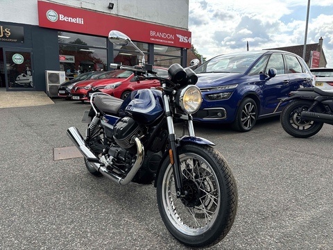 IV Special Roadster/Retro 0.0 Manual Petrol