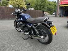 Moto Guzzi V7 IV Special 