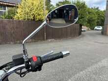 Moto Guzzi V7 IV Special 