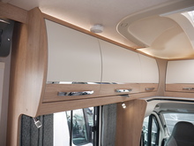 Auto-Trail Apache 2020 632 - Thumb 38