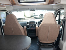 Malibu 640GT 2021 Charming - Thumb 20
