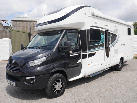 675 Dynamic 3.0 MH Automatic Diesel