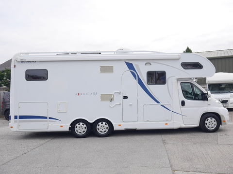 Advantage A7871 Motorhome 3.0 Manual Diesel