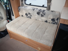 Swift Escape 2014 662 - Thumb 30