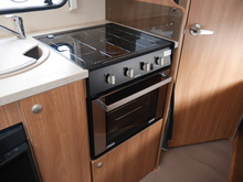 Swift Escape 2014 662 - Thumb 38