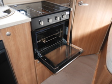 Swift Escape 2014 662 - Thumb 39