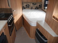 Swift Escape 2014 662 - Thumb 45