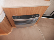 Swift Escape 2014 662 - Thumb 54