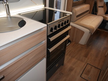 Swift Kon-Tiki 2019 649 High-Line - Thumb 46