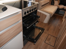 Swift Kon-Tiki 2019 649 High-Line - Thumb 47