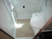 Auto-Sleeper Topaz 2017 Campervan - Thumb 39