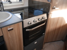 Swift Escape 2019 664 - Thumb 36