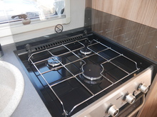 Swift Escape 2019 664 - Thumb 38