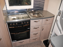 Auto-Sleepers Bourton 2023 - Thumb 41